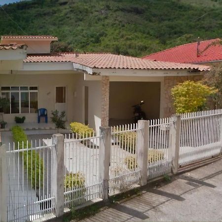 Casa Para Temporada Villa Governador Celso Ramos Exterior foto